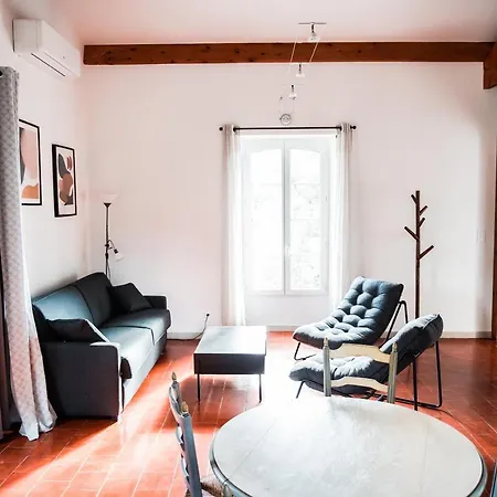 Domaine Des Eglantiers Apartamento *
