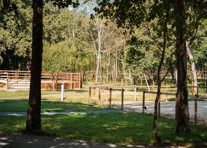 Domaine Des églantiers *